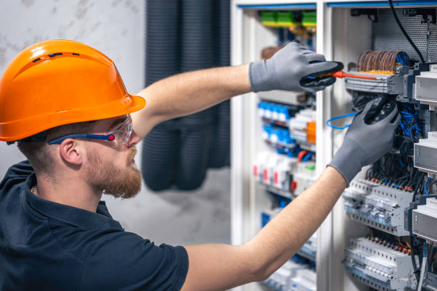 Best 24-Hour Electrician  in Highlands Ranch, CO